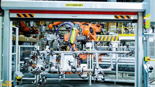 大眾首款純電SUV震撼登場 續(xù)航高達550公里，傳統(tǒng)車企電動化轉(zhuǎn)型加速